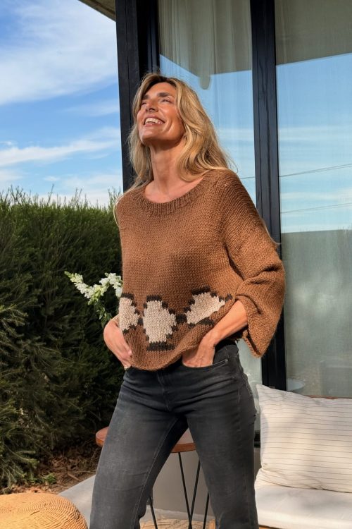 <p><strong>Sweater de Autor en Fibra de Llama — Espacio Macedo</strong></p>